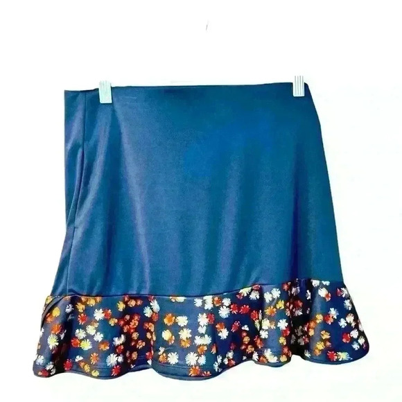 Callaway TrueSculpt Floral Block Flounce Hem Golf Skort- Size L (NWT) - Picture 1 of 6